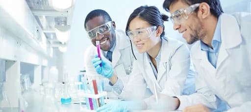 Cover image for Careers in Chemistry